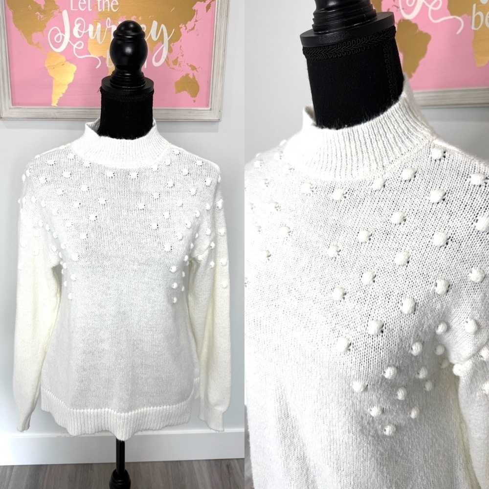 By design White Polka Dot Sweater (XS)